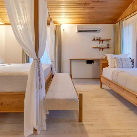 Couette-café Etenna 3*