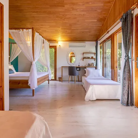 Etenna Beach Bungalows